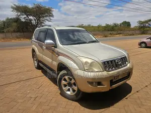 Toyota Land Cruiser Prado 2006 Gold