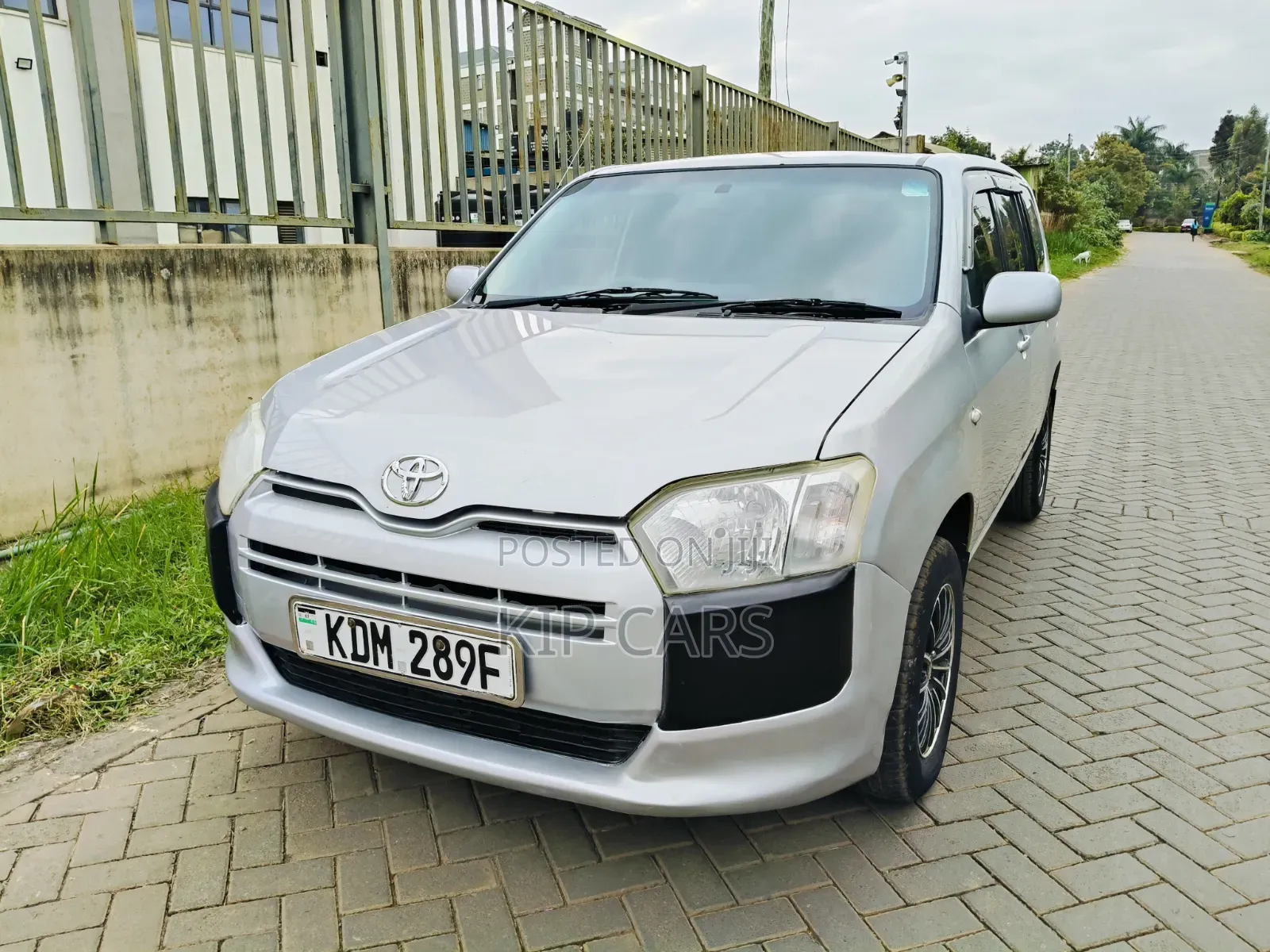 Toyota Probox 1.5 DX 2WD 2016 Silver
