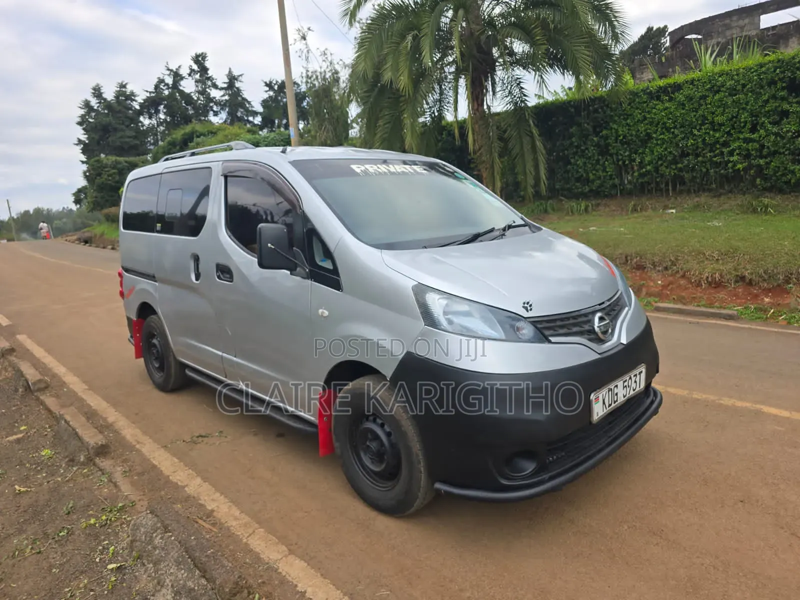 Nissan NV350 2015 Silver