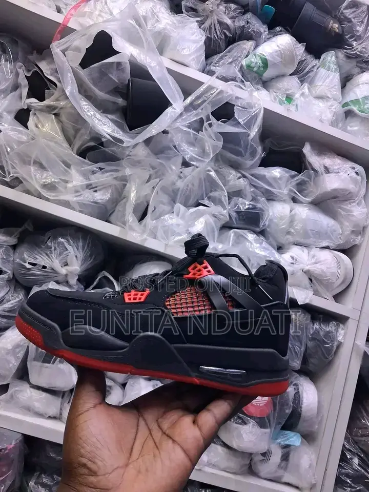 Air Jordan Size 39-42