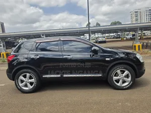 Nissan Dualis 2011 Black