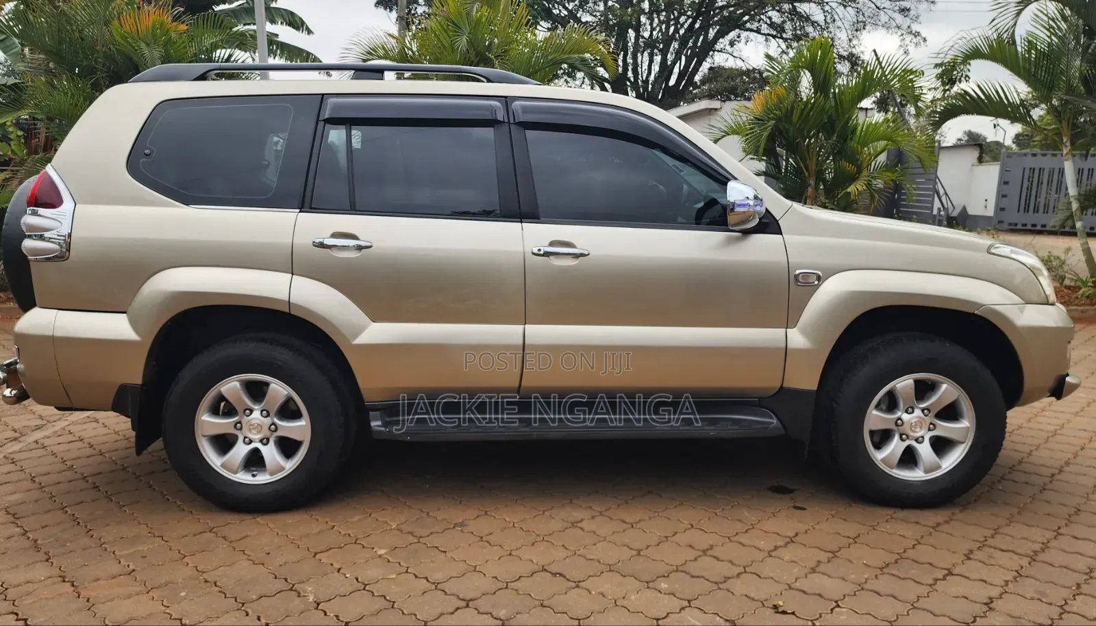 Toyota Land Cruiser Prado 2003 Gold