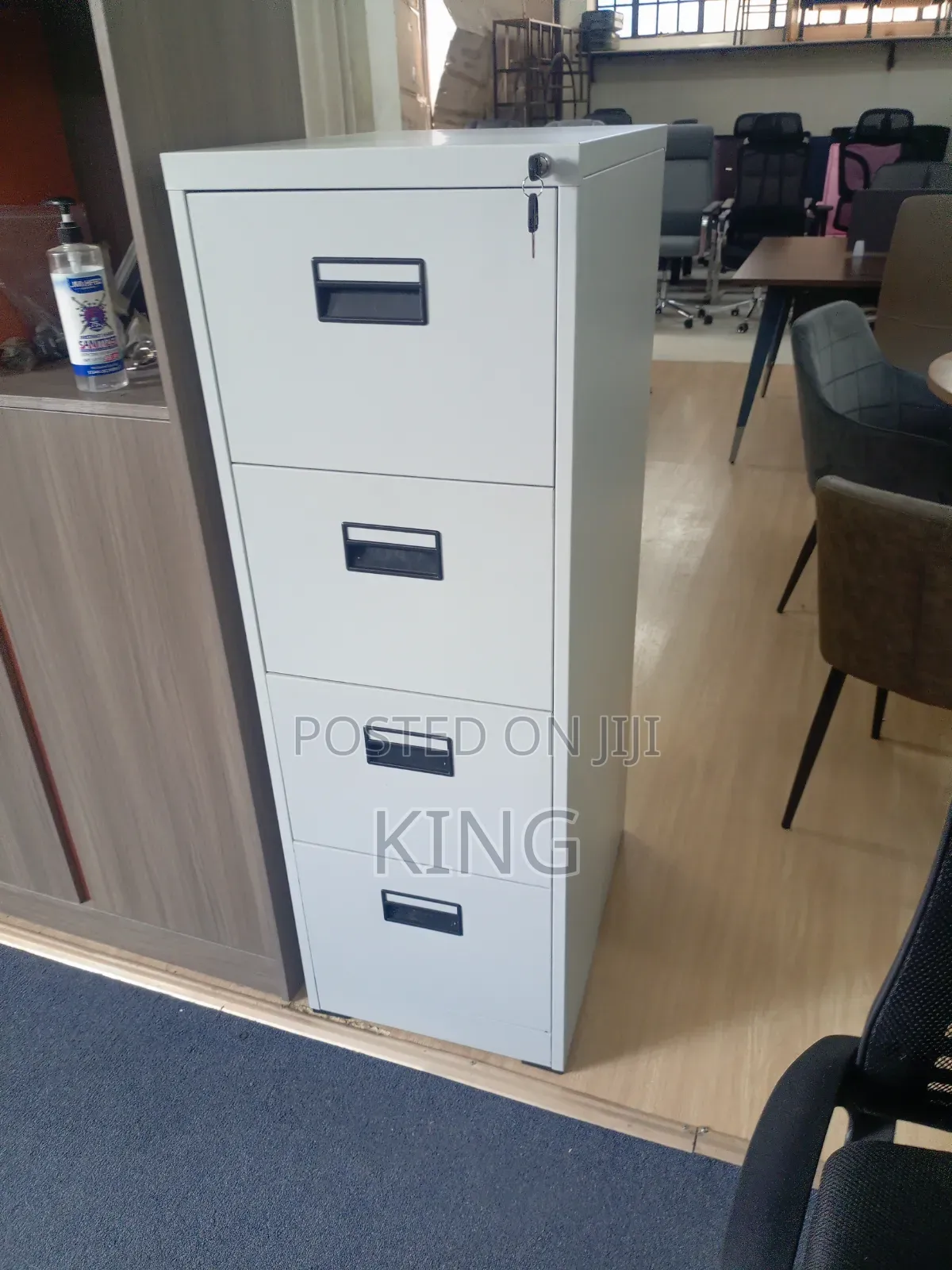 Executive Cream Colour Cabinet;modern Cabinet