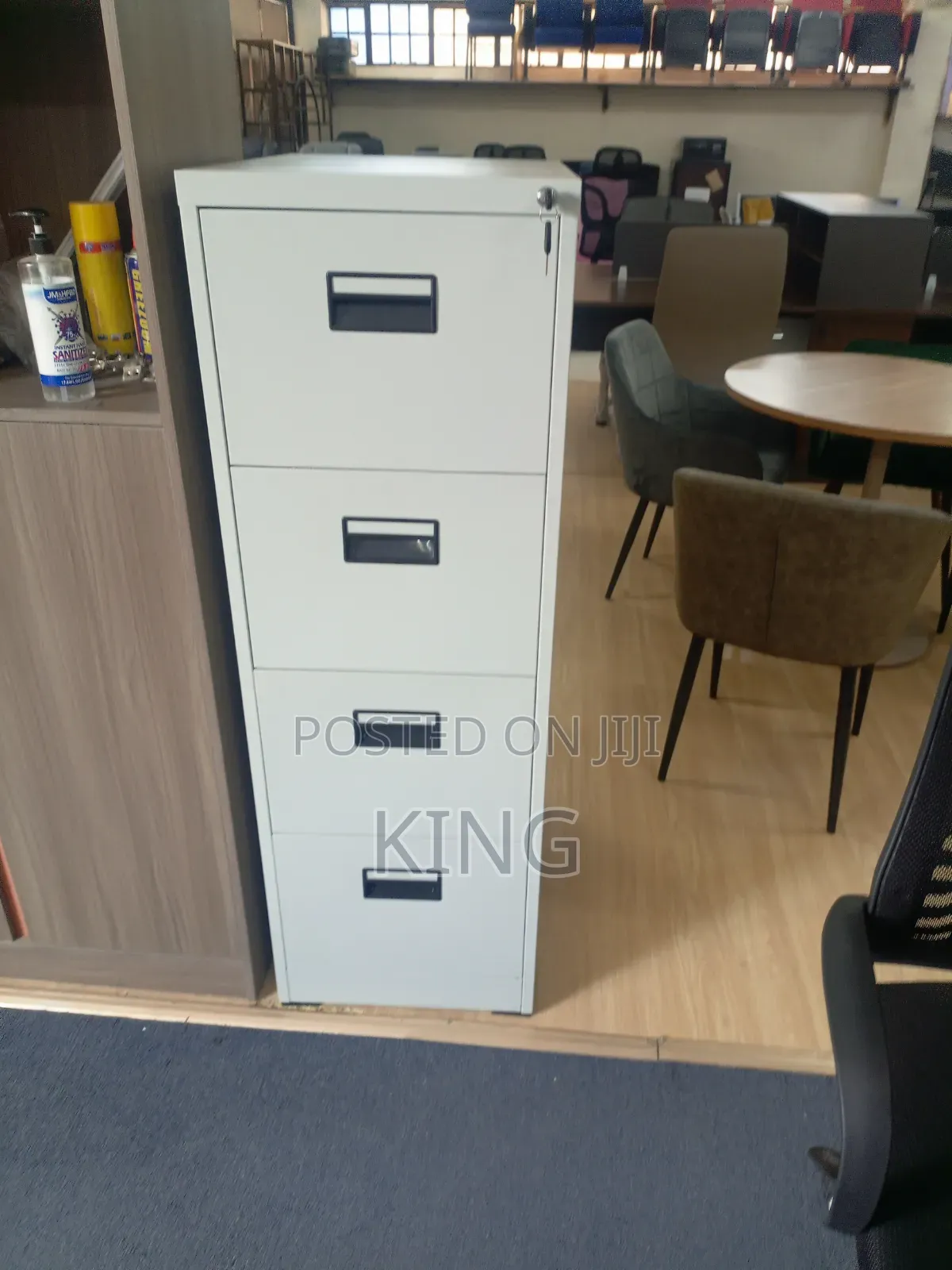 Executive Cream Colour Cabinet;modern Cabinet