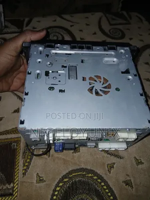 Toyota Vanguard Infotainment Radio Head With Reverse Camera