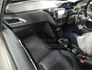 Peugeot 2008 1.2 PureTech (155 Hp) 2020 Silver