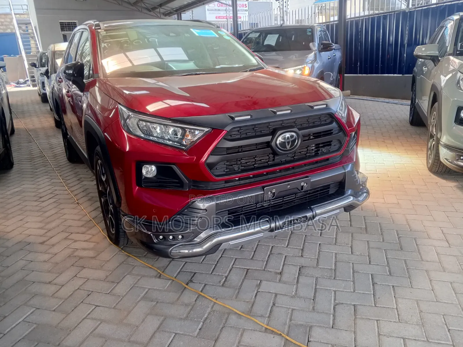 Toyota RAV4 2020 Red