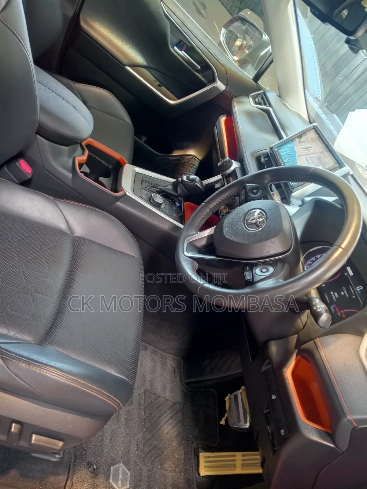 Toyota RAV4 2020 Red