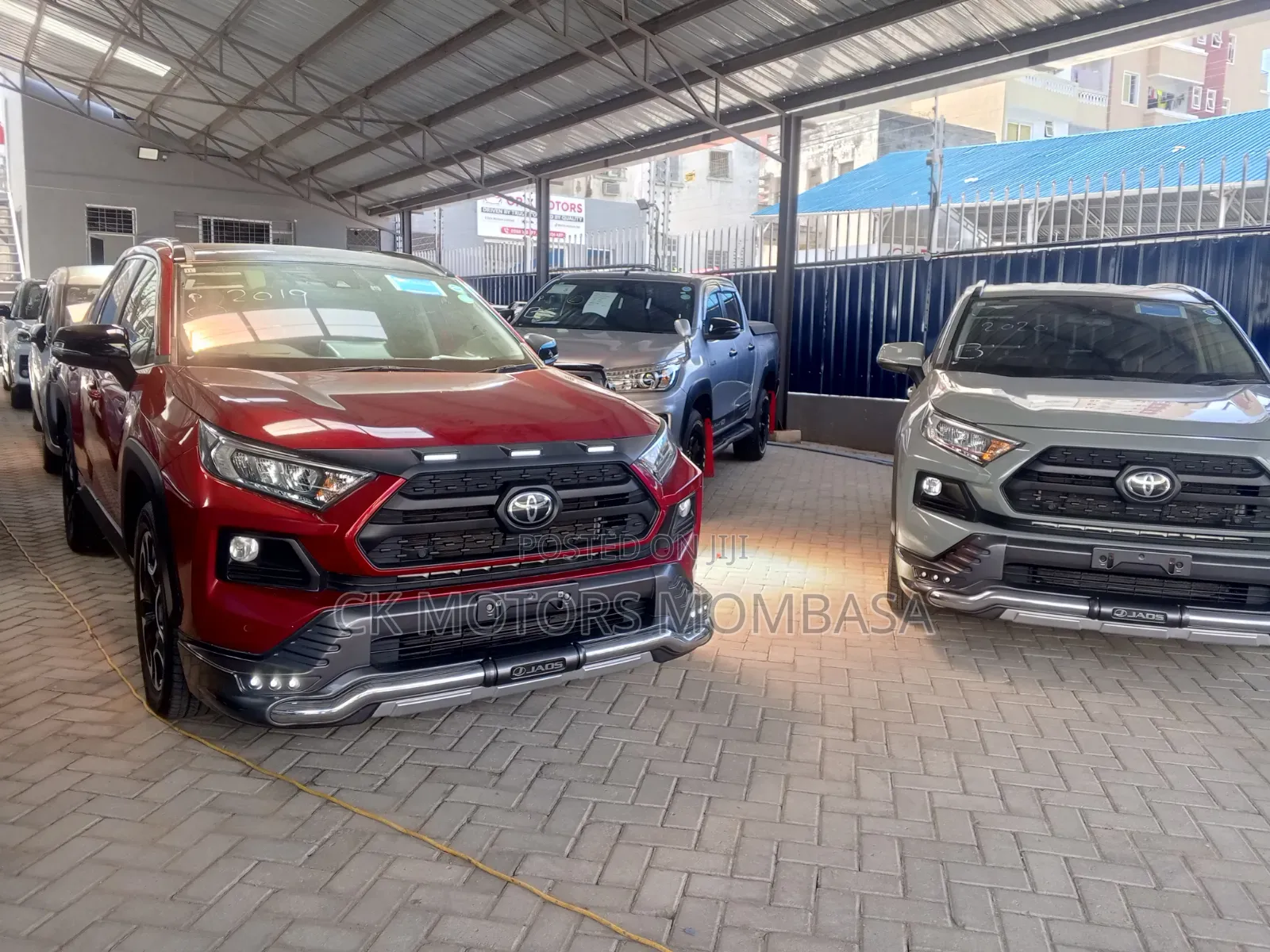 Toyota RAV4 2020 Red