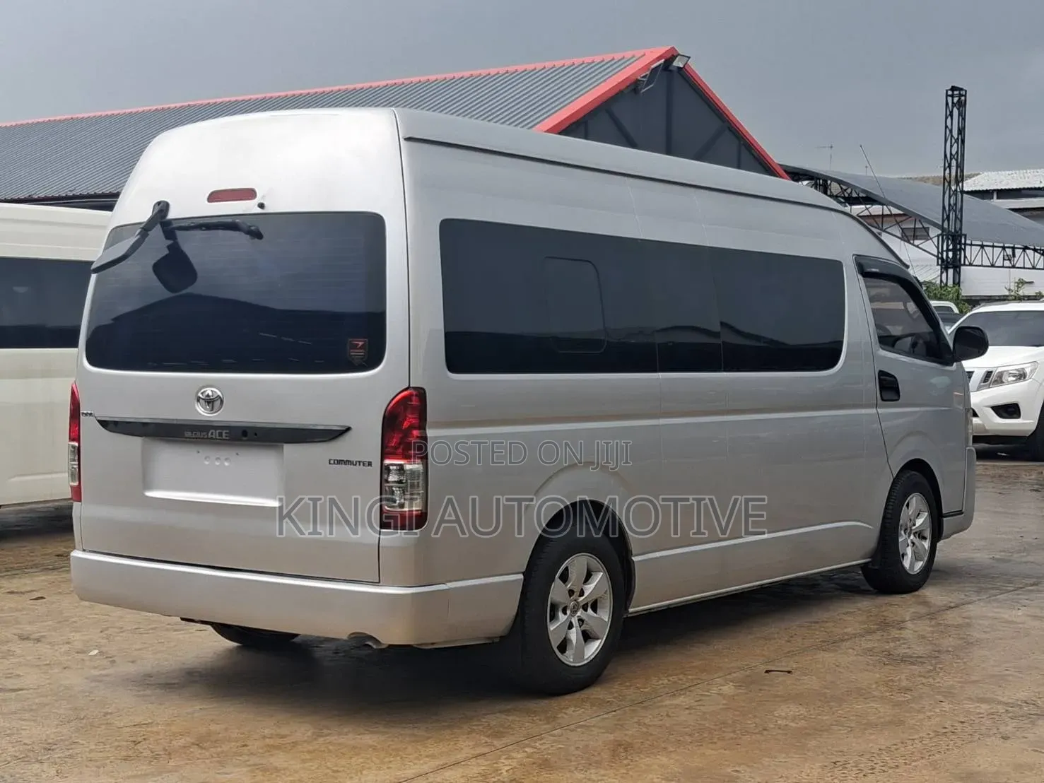 Toyota HiAce 2021 Silver