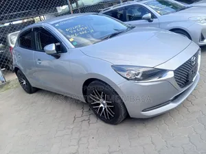 Mazda 2 2020 Silver