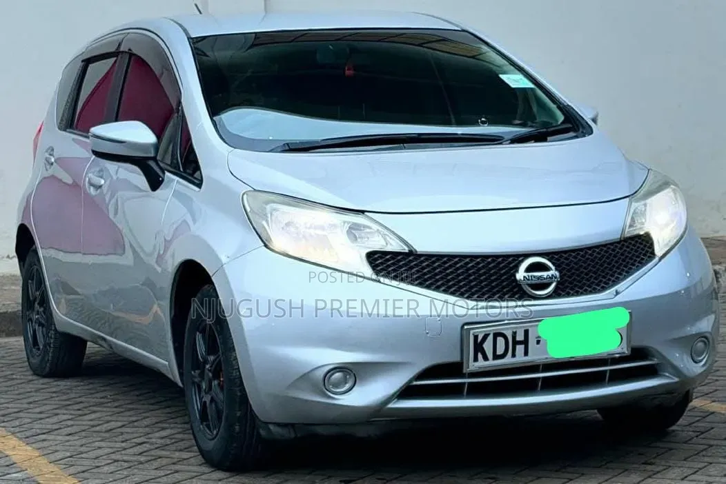 Nissan Note 2015 Silver