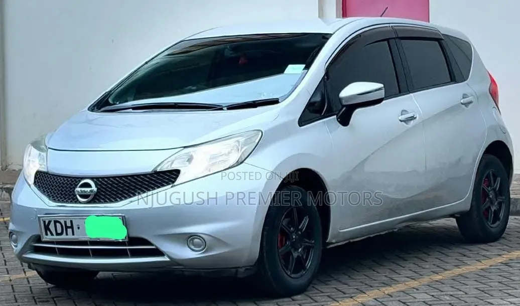 Nissan Note 2015 Silver