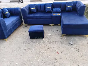5 Seater Blue Corner Seat With Cup Holders