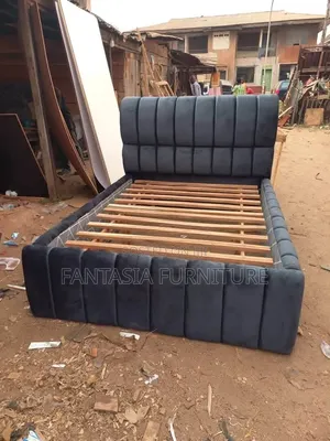 5 by 6 Dark Grey Bed (Bubble Bed)