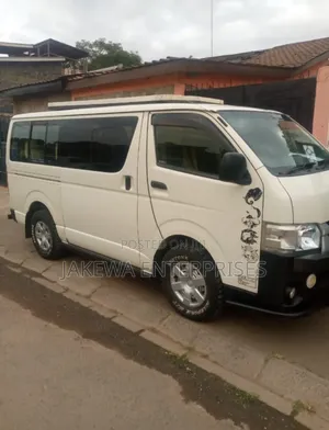 11 and 14 Seater Nissan Van for Hire Chauffeured