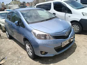 Toyota Vitz 2013