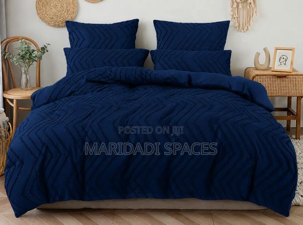 Luxury Tufted Wave Duvet Cover Set With Bedsheets - thumbnail 2