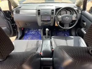 Nissan Tiida 2012 Black