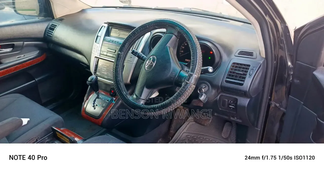 Toyota Harrier 2005 Black