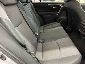 Toyota RAV4 2019 Silver