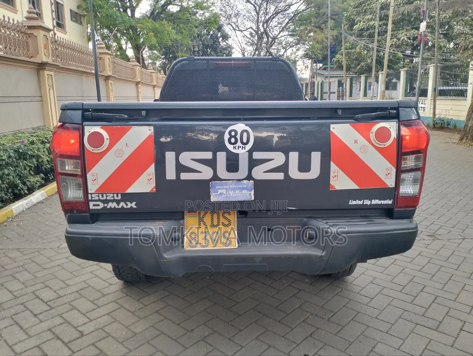 Isuzu D-MAX 2025 Gray