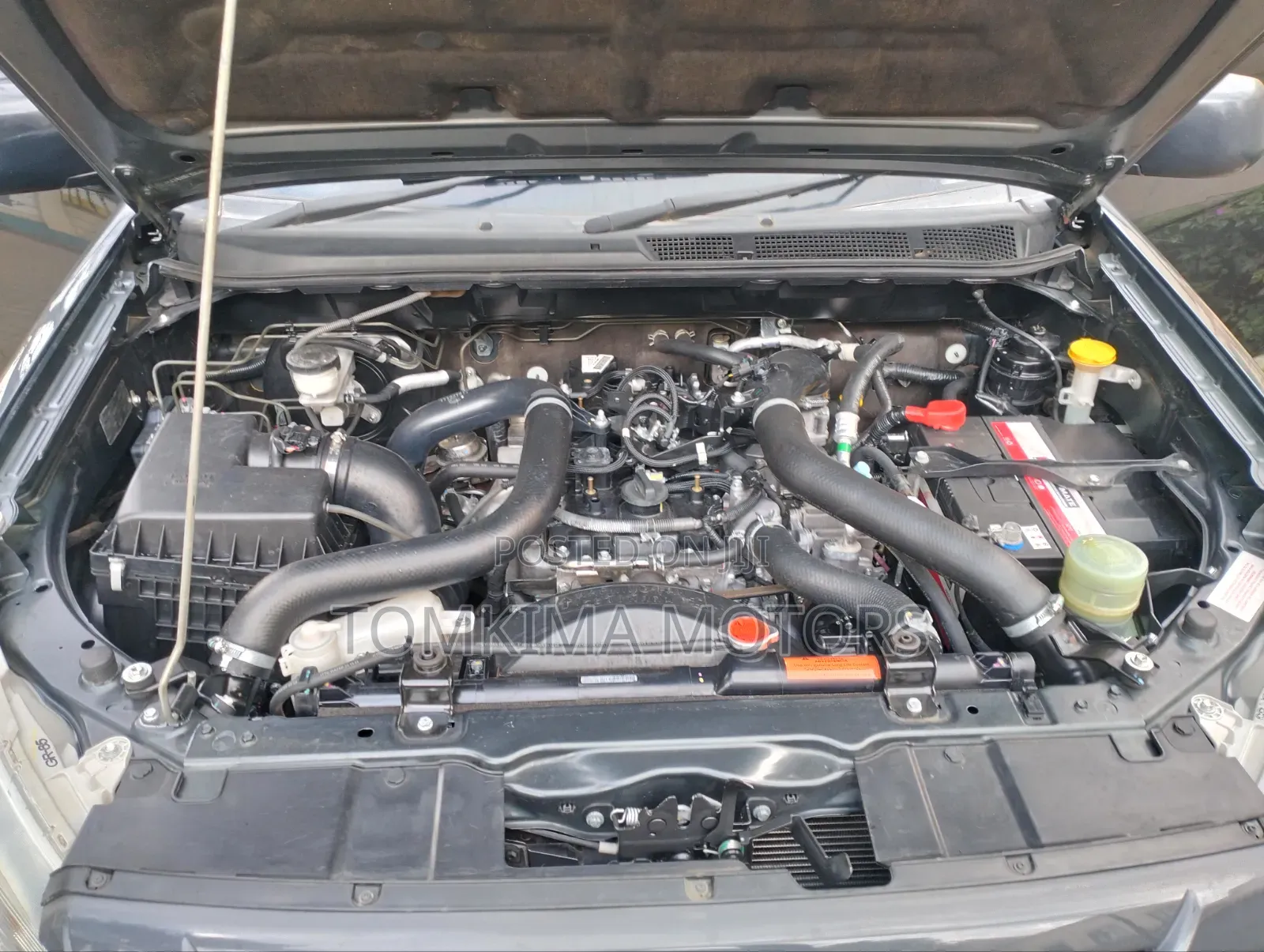 Isuzu D-MAX 2025 Gray