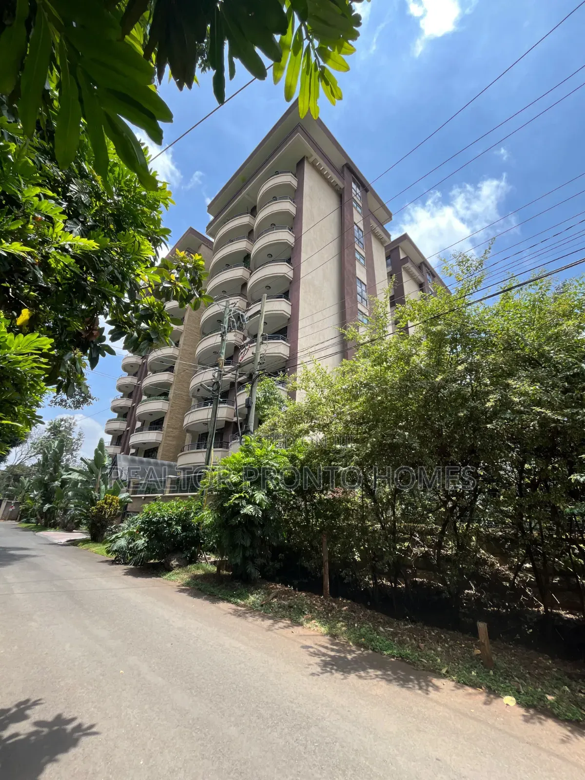 Furnished 3bdrm Apartment in Riverside Drive for rent