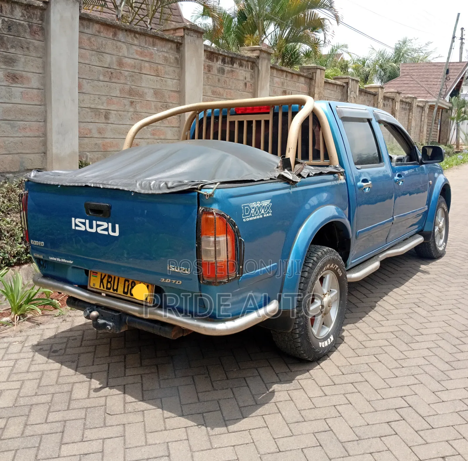 Isuzu D-MAX 2006 Blue