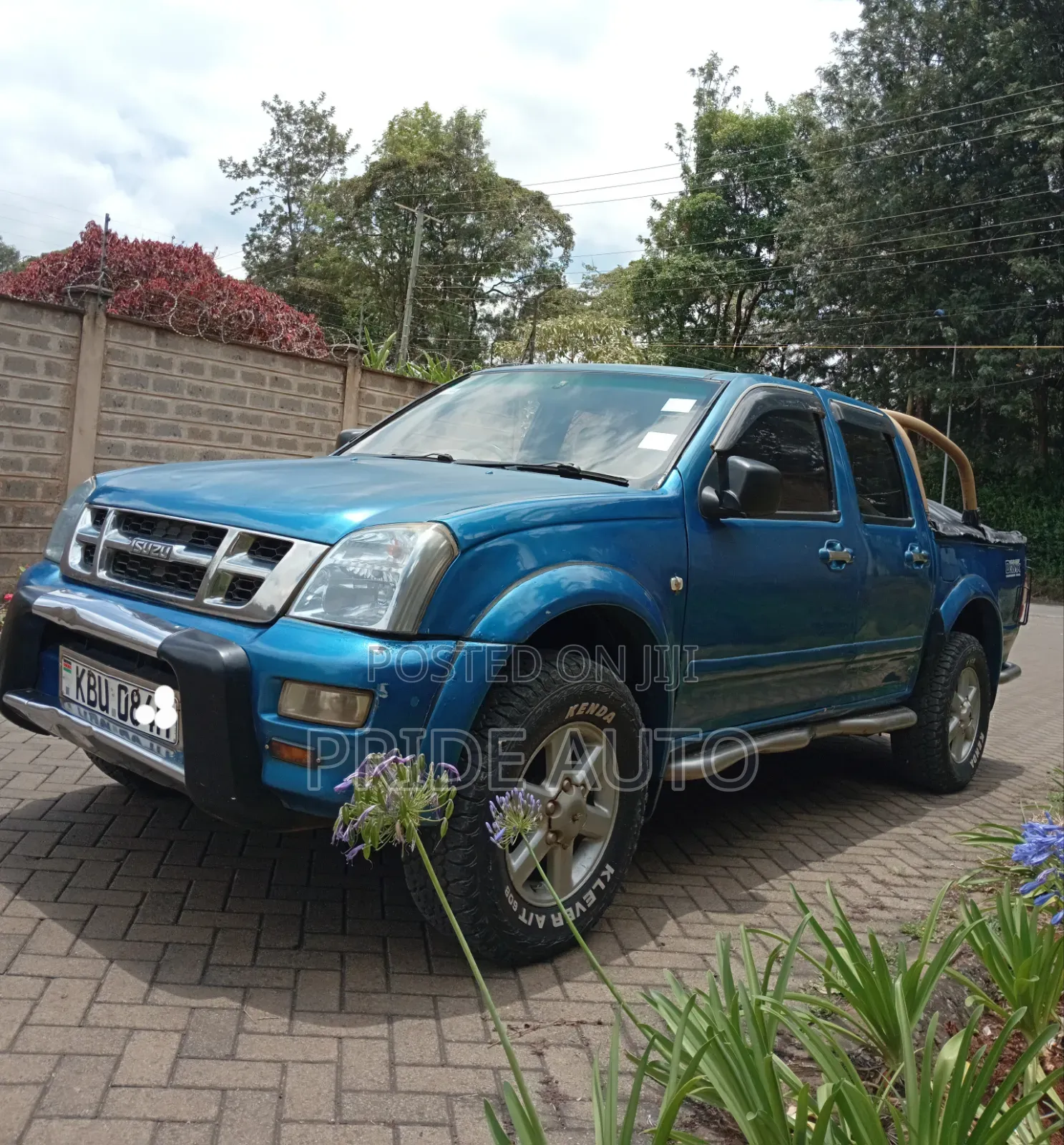 Isuzu D-MAX 2006 Blue
