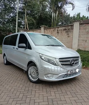 Mercedes-Benz Vito 2017 Silver