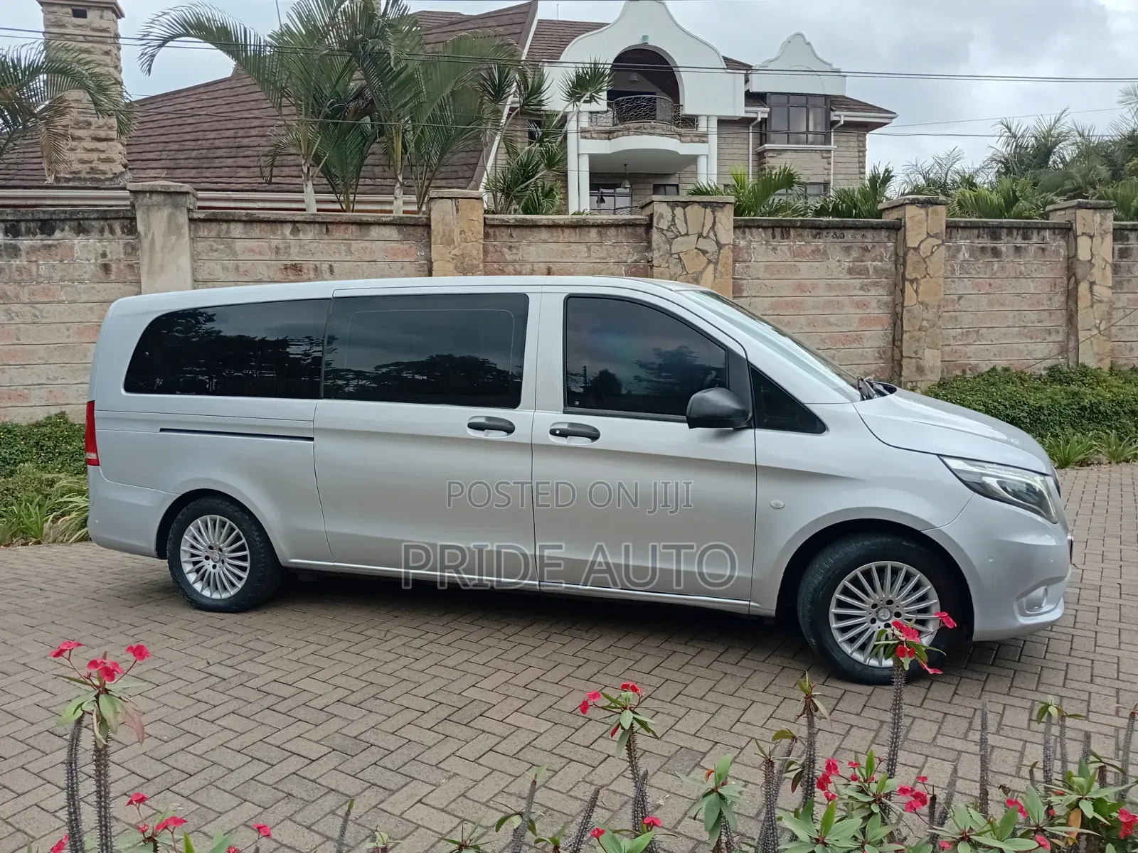 Mercedes-Benz Vito 2017 Silver