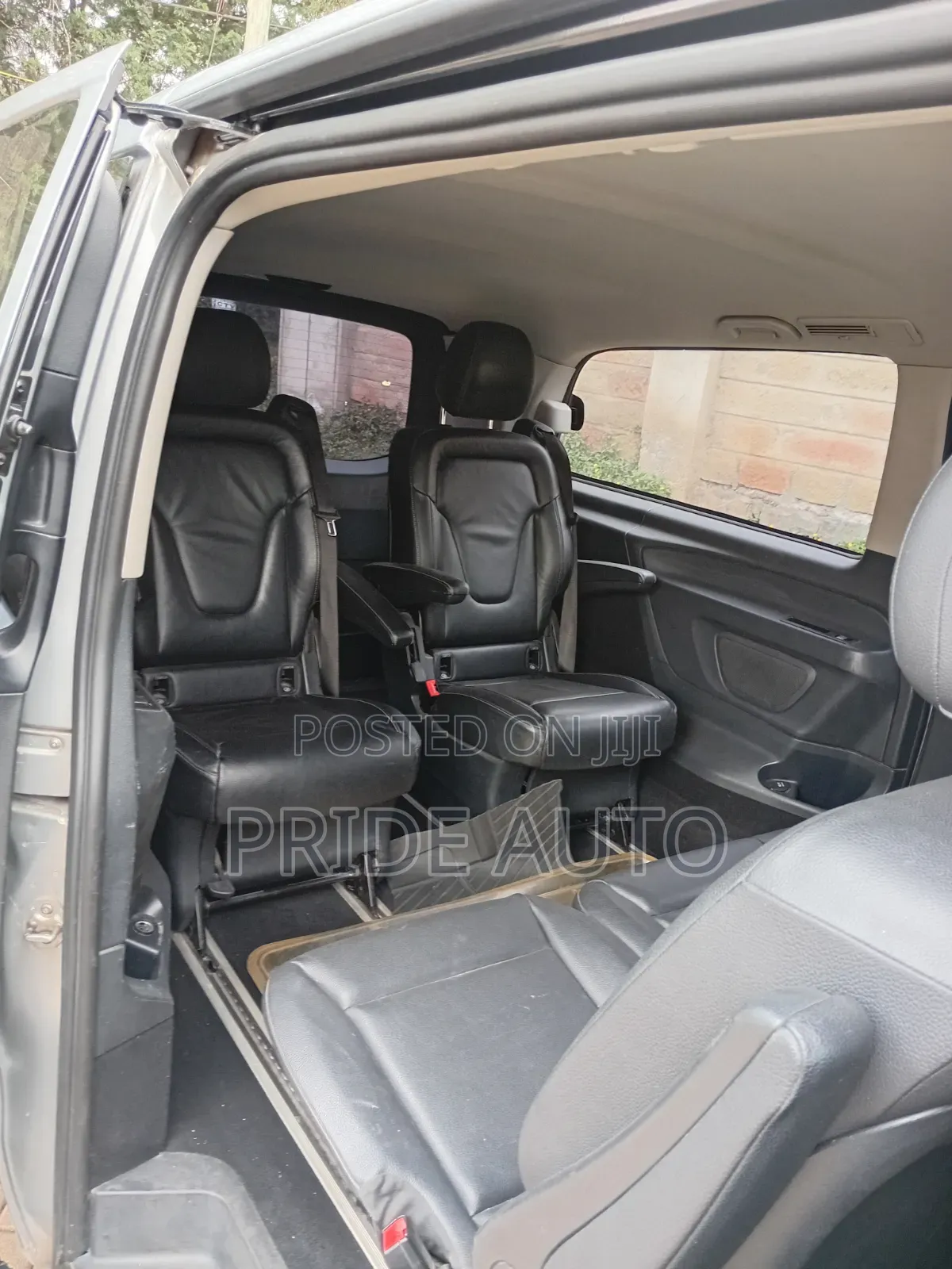 Mercedes-Benz Vito 2017 Silver