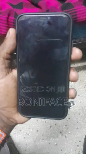 Apple iPhone 11 128 GB Gray