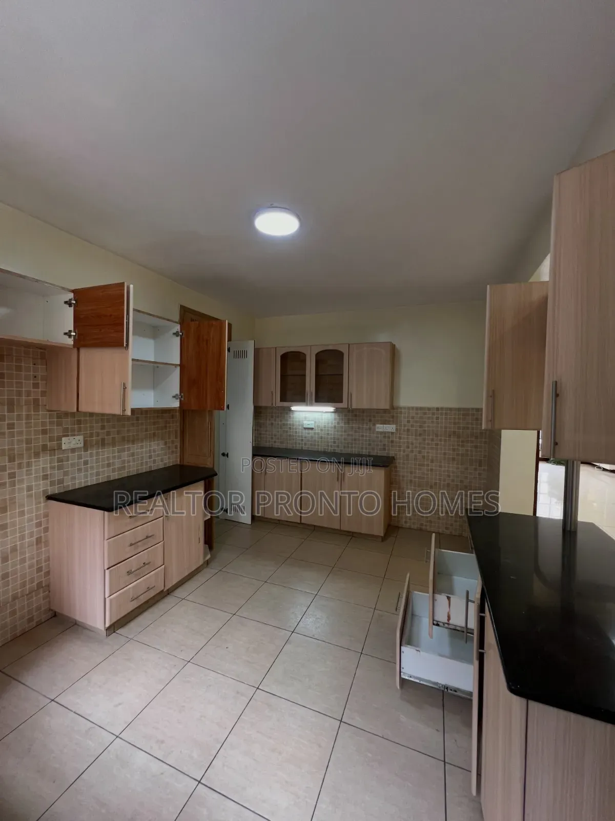 3bdrm Apartment in Lavington, Valley Arcade for rent