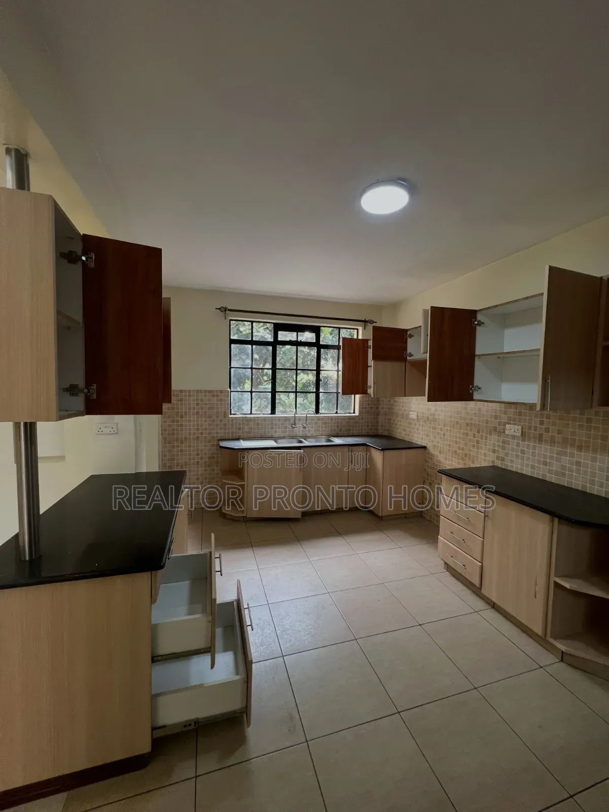 3bdrm Apartment in Lavington, Valley Arcade for rent