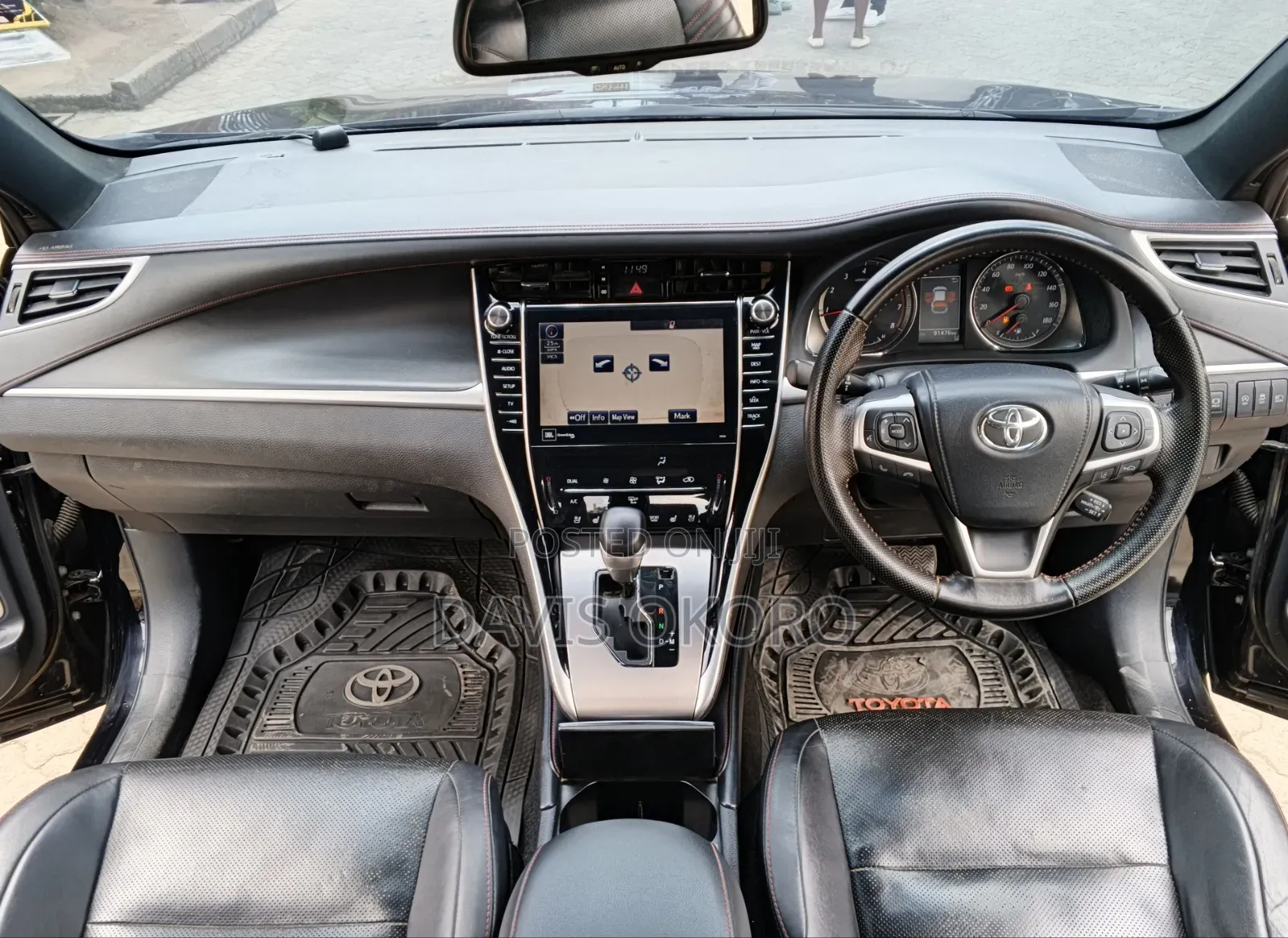 Toyota Harrier 2018 Black