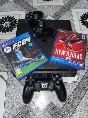 PS4 Slim Console
