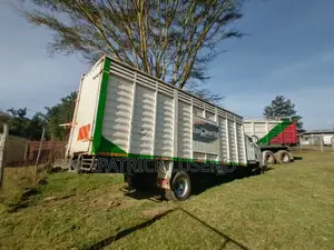 Isuzu FRR Truck