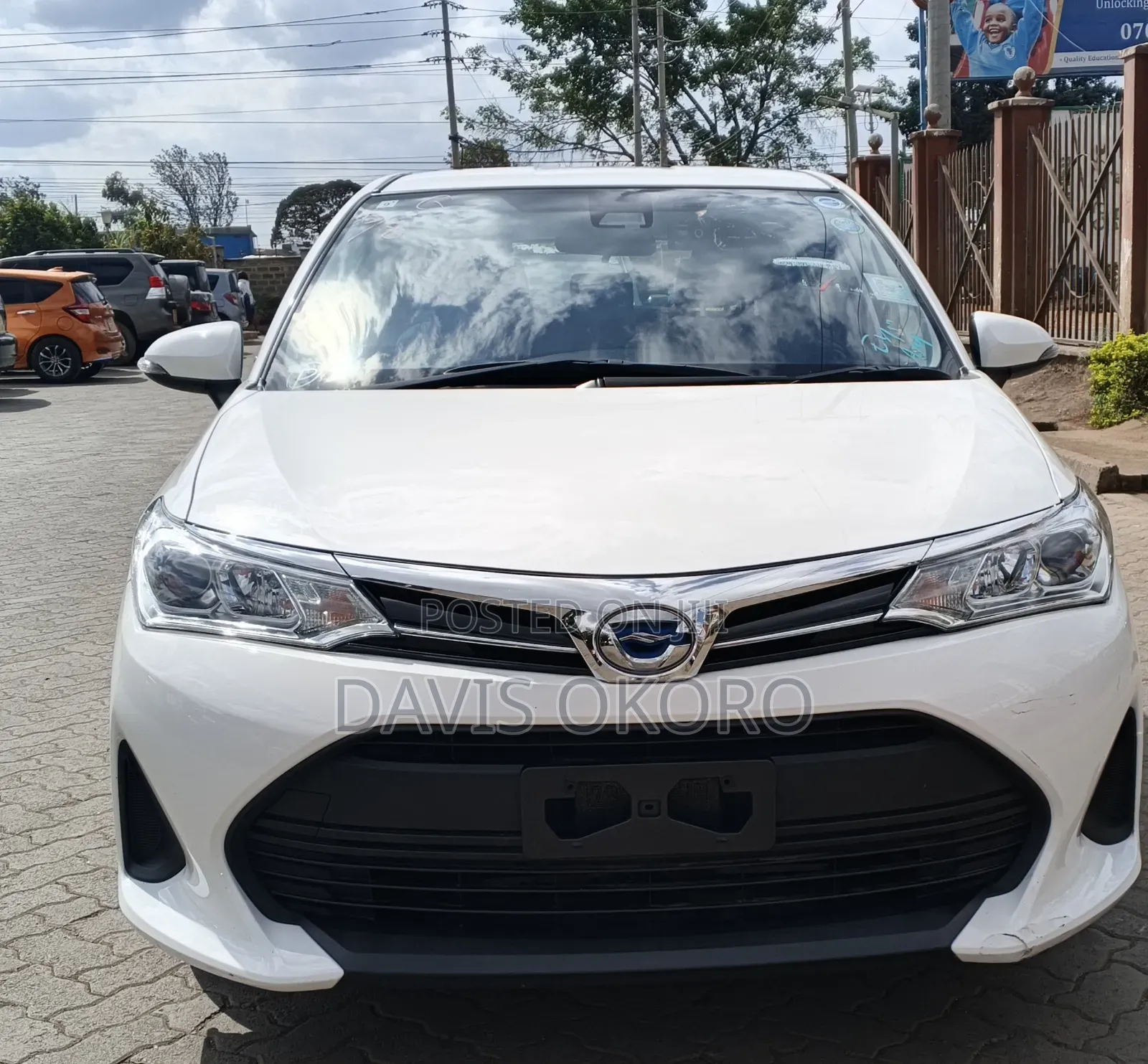 Toyota Corolla Fielder 2019 White