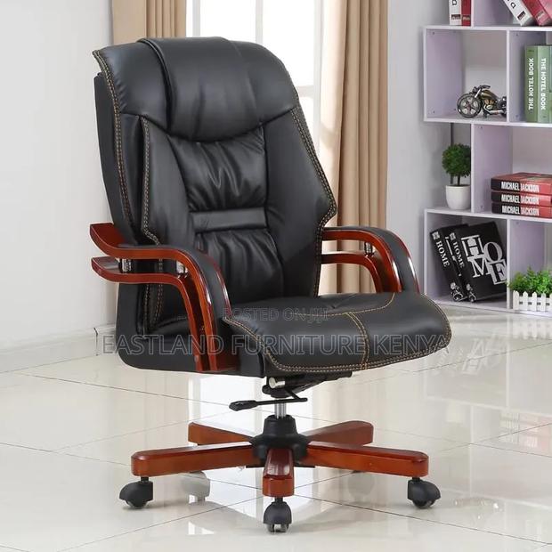 Imported Comfort Pro Leather Chair - thumbnail 2