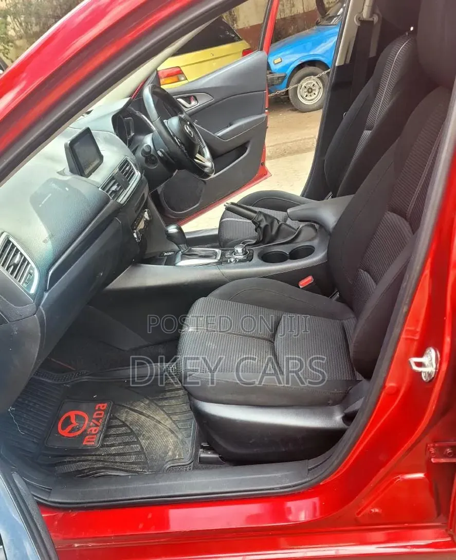 Mazda Axela 2018 Red