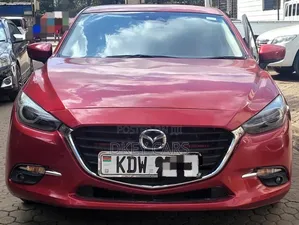 Mazda Axela 2018 Red