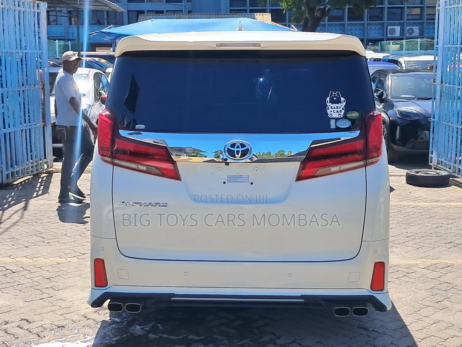 Toyota Alphard 2019 White