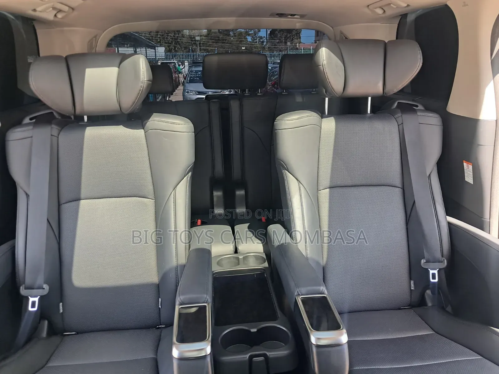 Toyota Alphard 2019 White