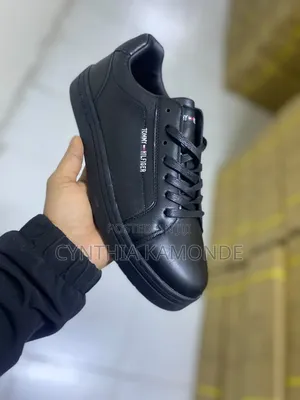 Smart Tommy Casual