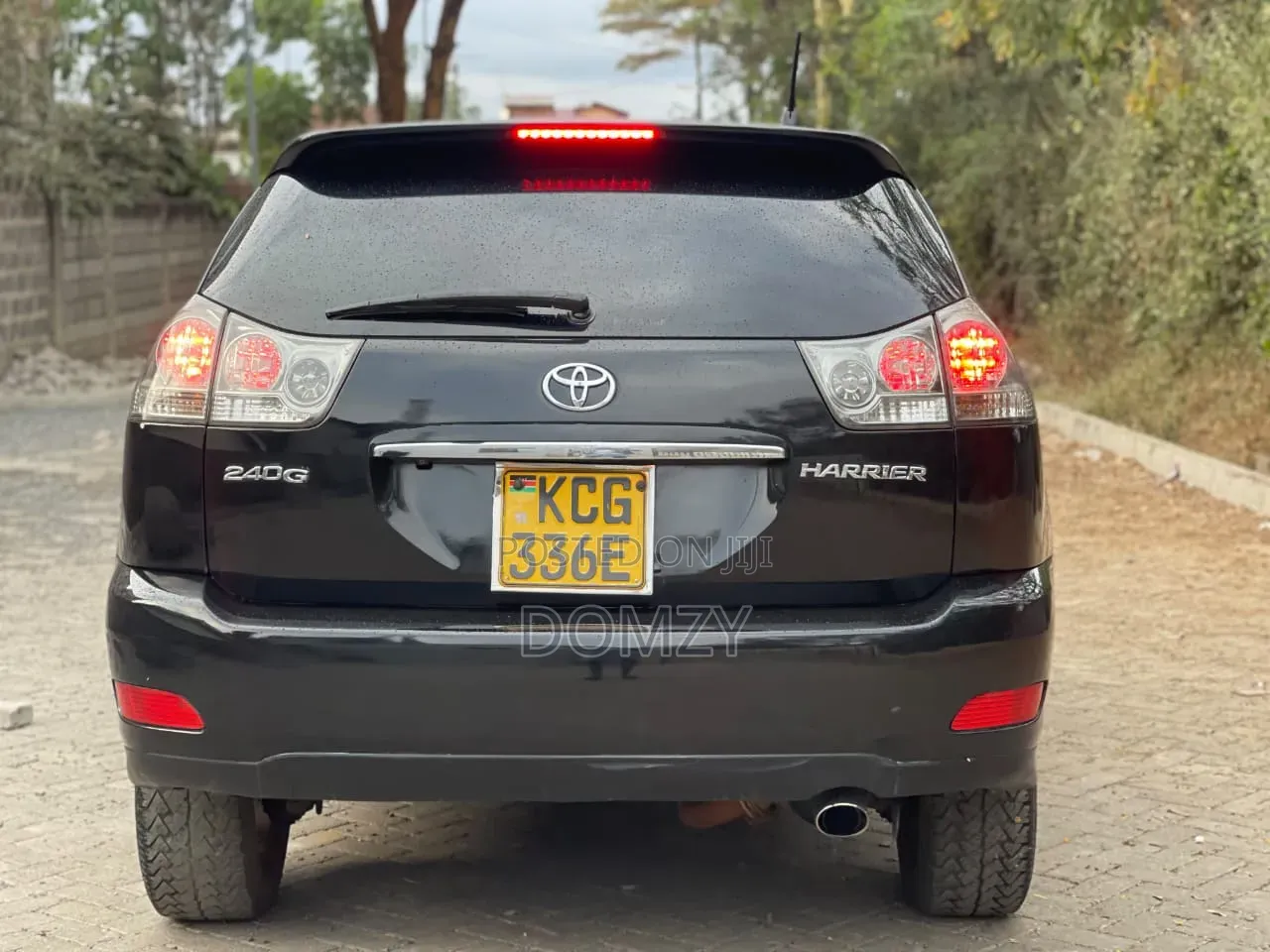 Toyota Harrier 240G 2009 Black