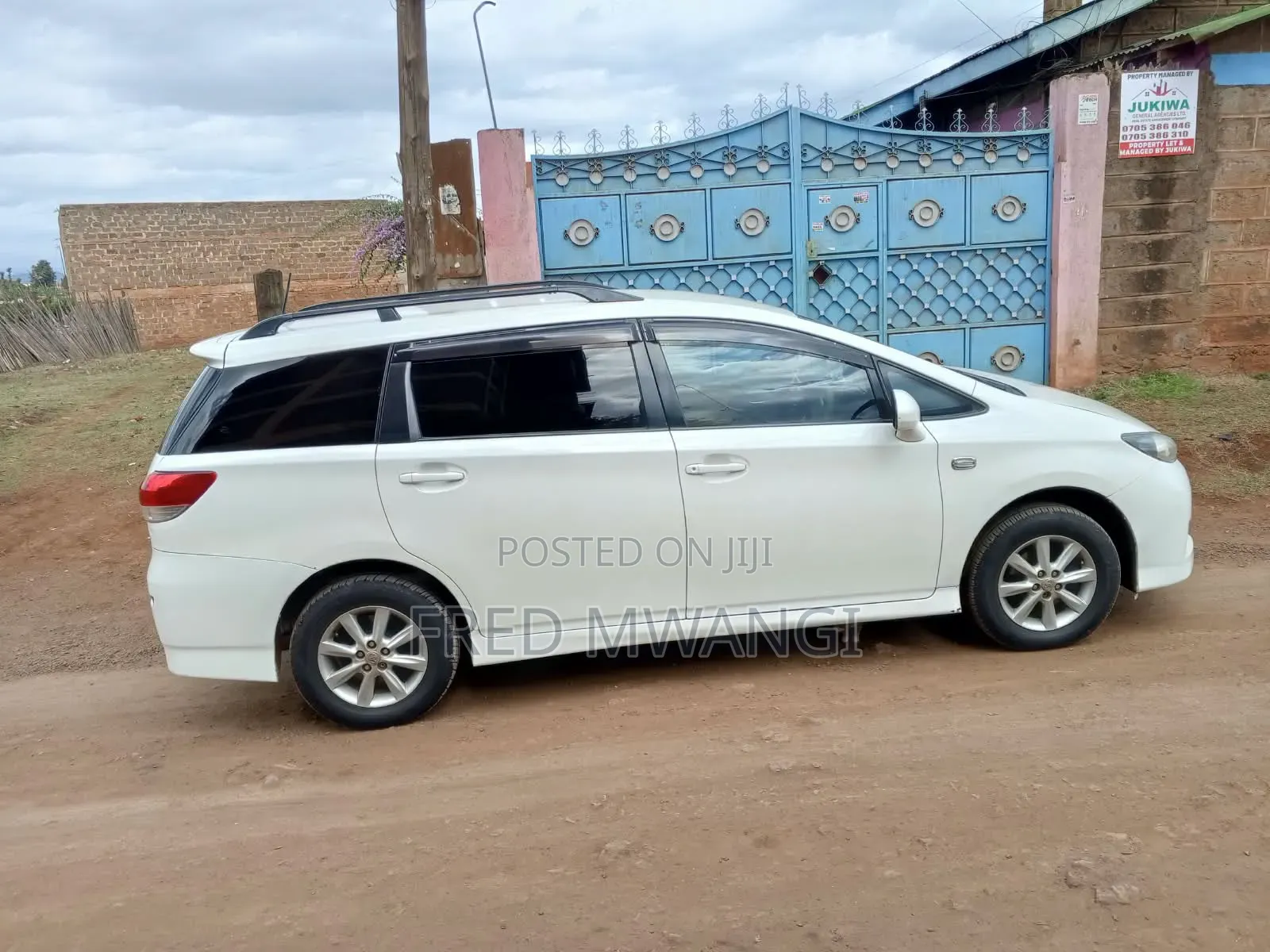 Toyota Wish 2010 Pearl