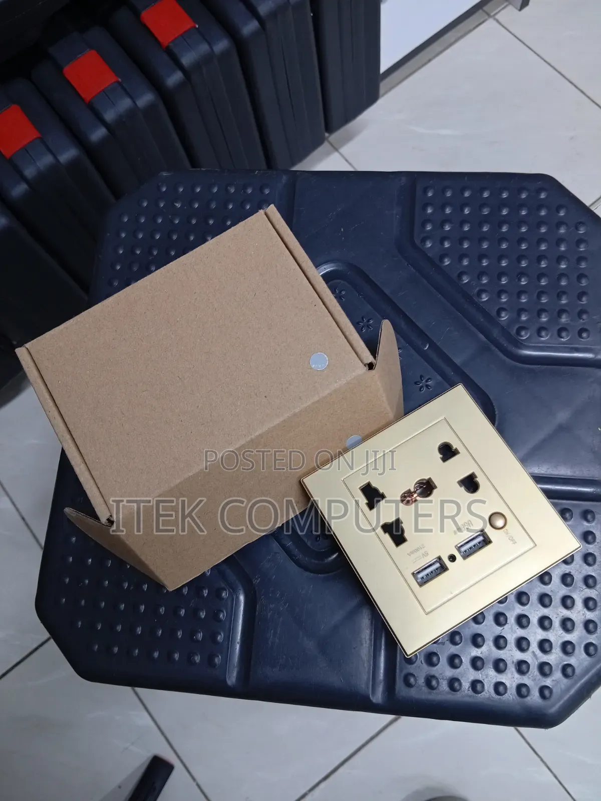 360 Degree Bulb Holder CCTV Camera for Wide Area Indoor Coverage Needs
