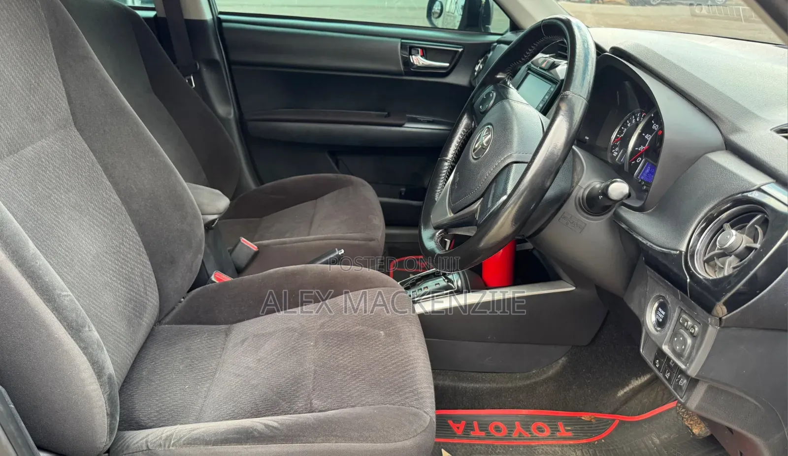 Toyota Axio 2019 Gold